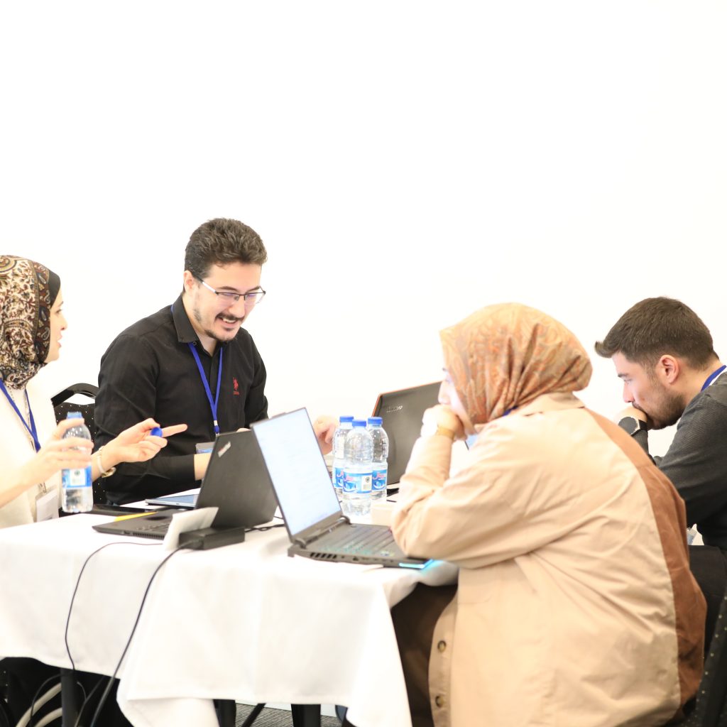 Yenilikçi Sınıflarda Aktif Öğrenme Etkinlikleri Geliştirme Çalıştayı Başarıyla Tamamlandı