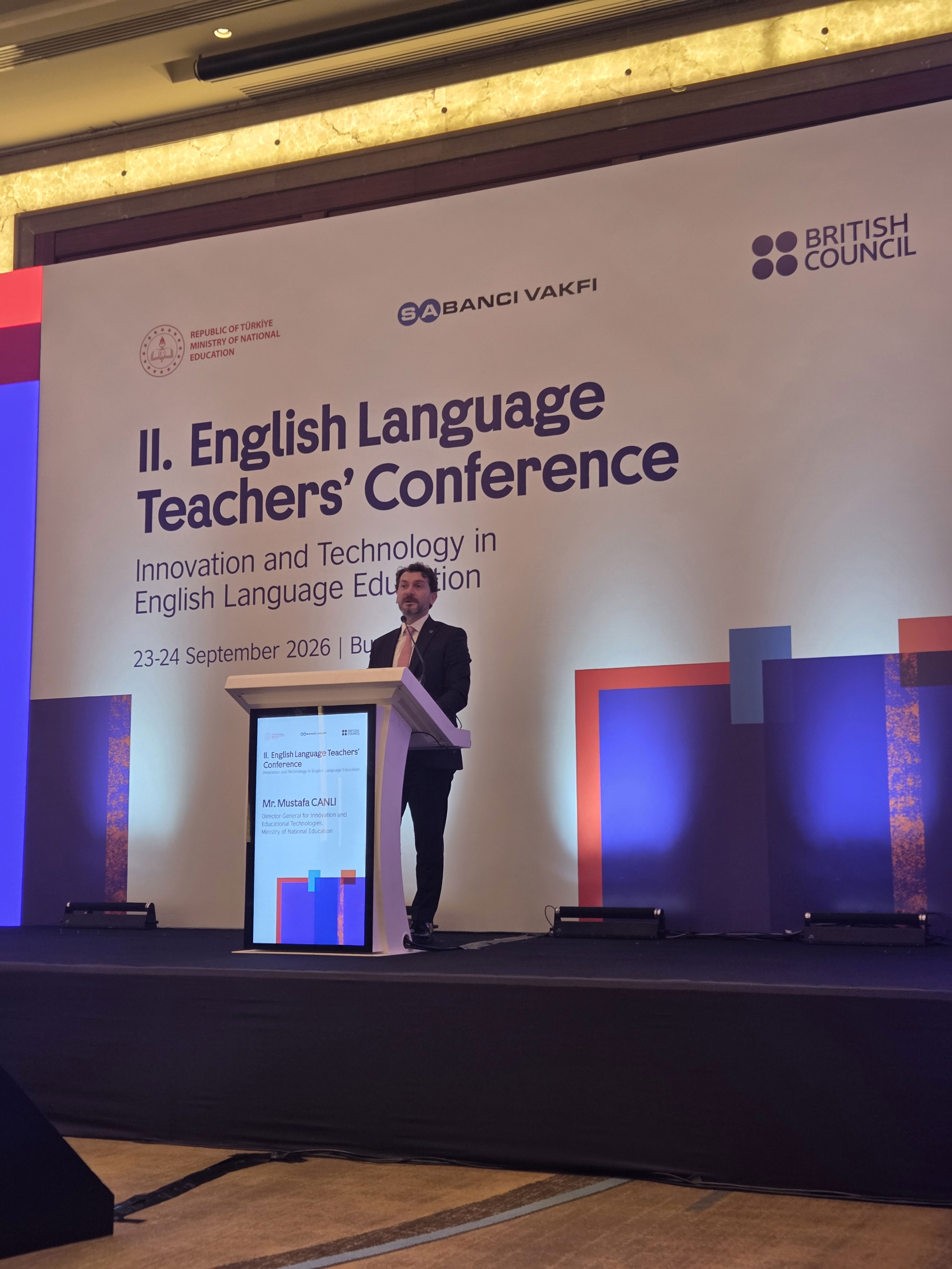 Yenilikçi Sınıf Modeli, “II. English Language Teachers' Conference”ta Öğretmenlerle Buluştu