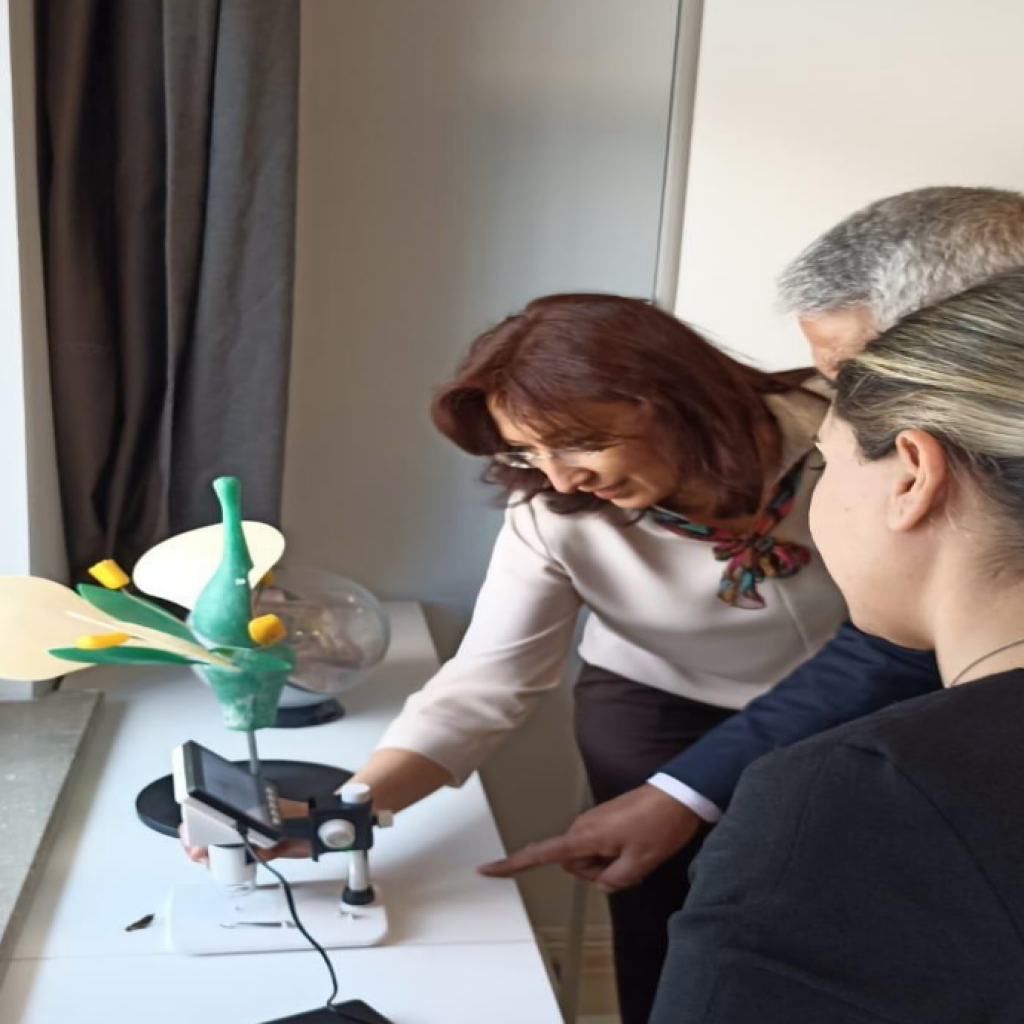 Ankara Mamak Ticaret Odası Ortaokulu Geleceğin Sınıfı Laboratuvarı açılışı gerçekleştirildi.