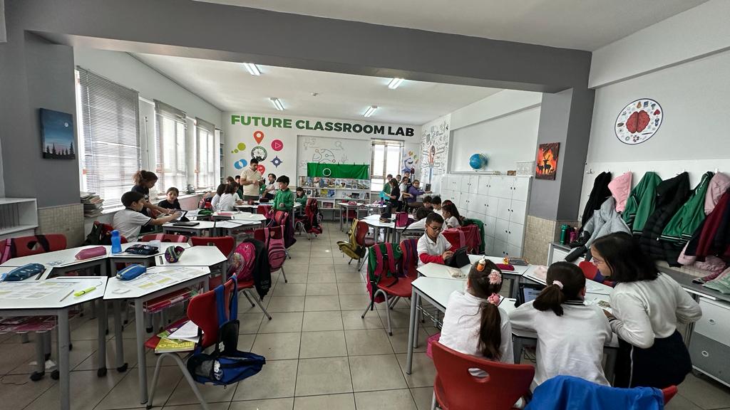 GREEN ENERGY FUTURE CHILDREN’S LABORATORY ( GEFCL )