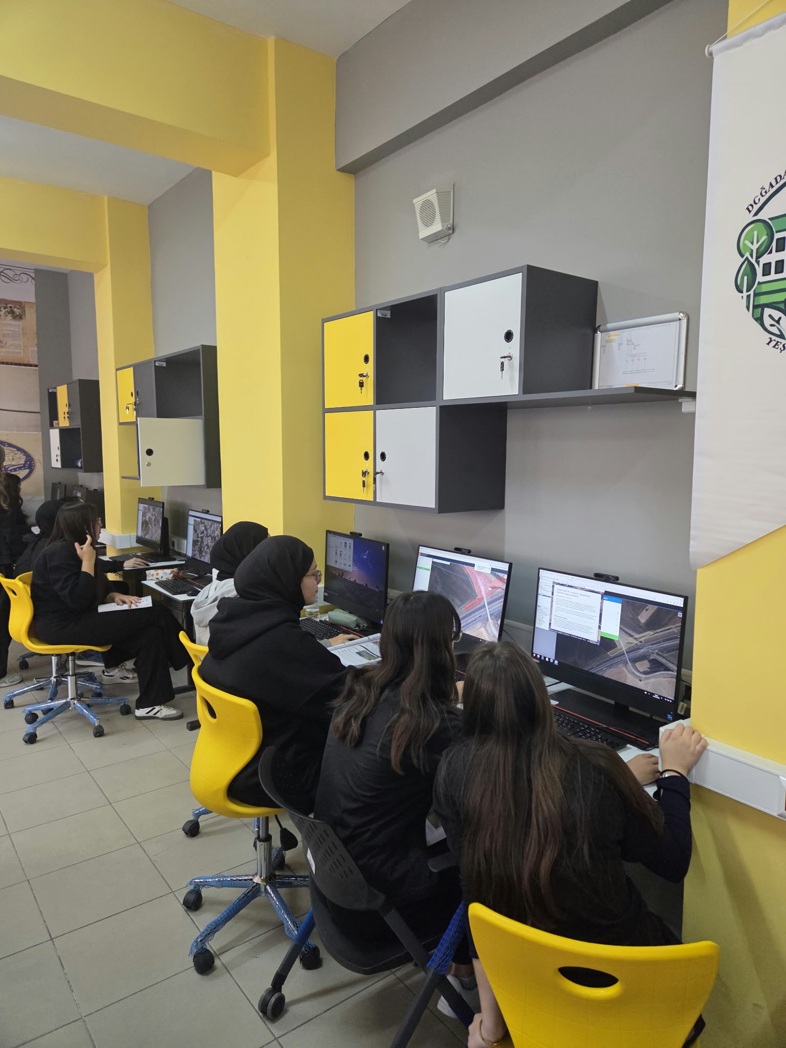 Web CBS Uygulamaları İle Dijital Harita Üretimi