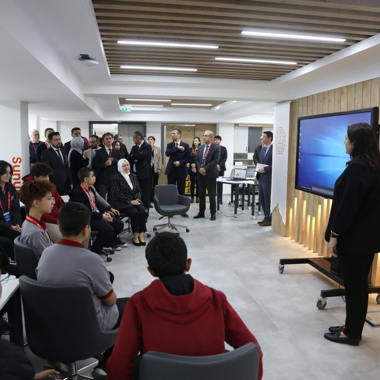 ETKİM Profesyonel Öğrenme Laboratuvarında Cumhuriyetin 100. Yılı Kutlaması Kapsamında Atölye Çalışması Yapıldı