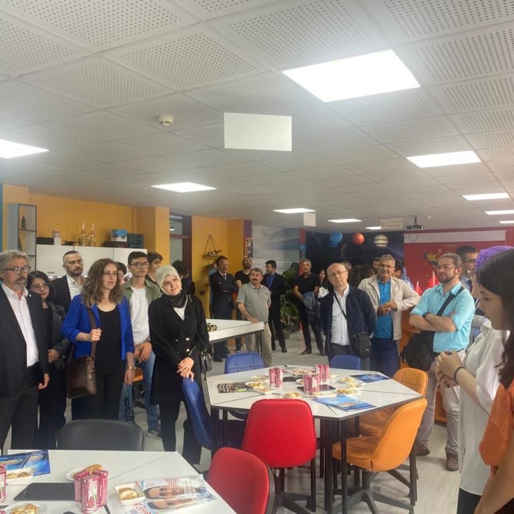 Tokat Zile Fen Lisesi Geleceğin Sınıfı Laboratuvarı (ZFCL) Açılışı Gerçekleştirildi!